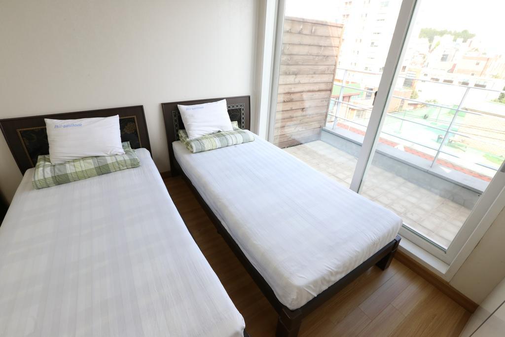 Phil House Pansiyon Guri Oda fotoğraf