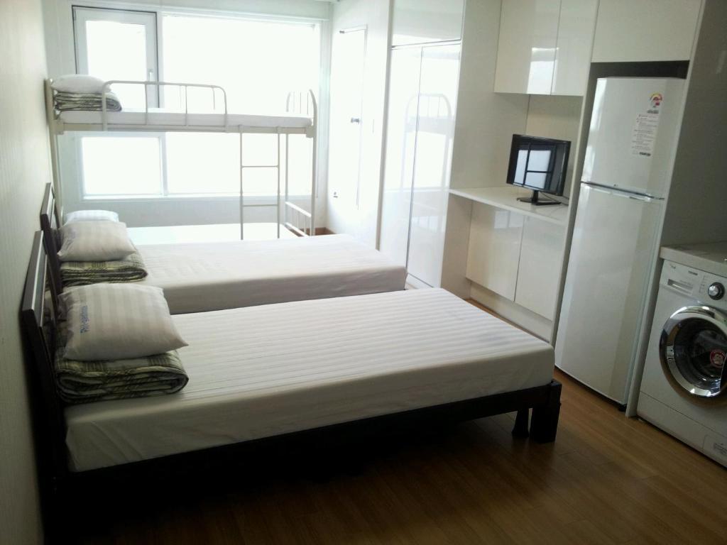 Phil House Pansiyon Guri Oda fotoğraf