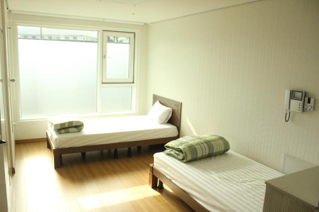 Phil House Pansiyon Guri Oda fotoğraf